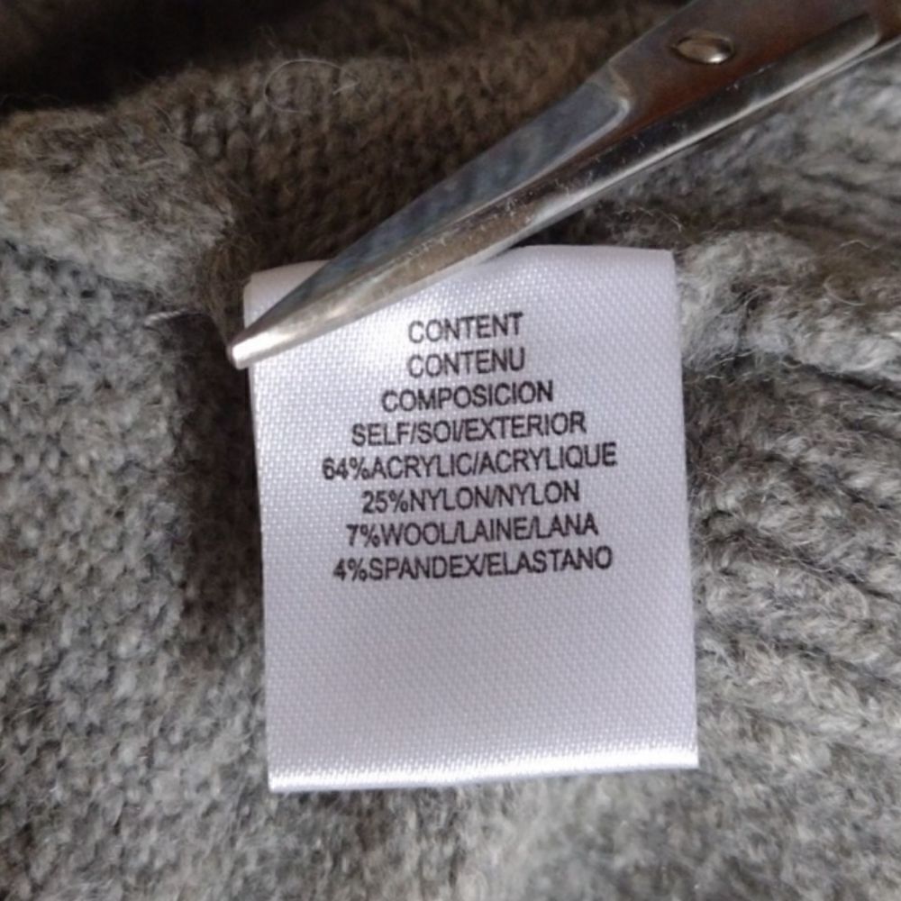 NWT WAYF Sweater - Picture 8 of 9